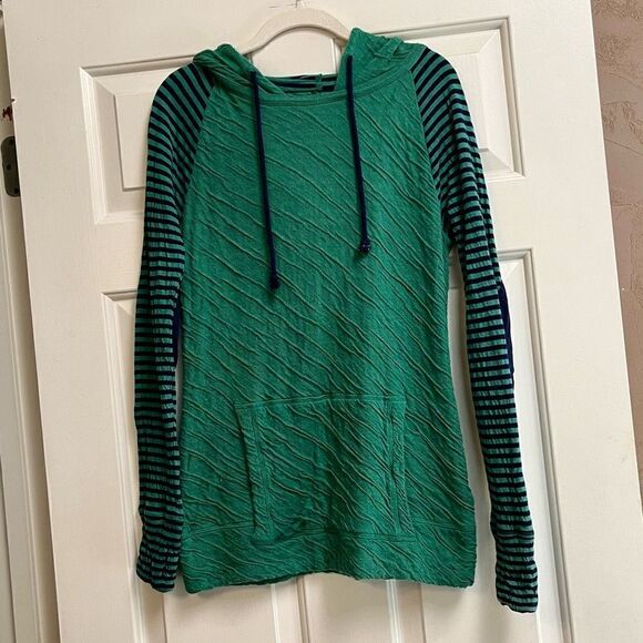 Evy’s Tree Pullover Hoodie Striped Sleeves Pocket Pouch Medium - Picture 2 of 13